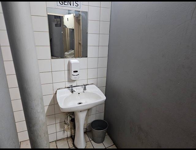 M² BUSINESS FOR SALE IN REGENTS PARK